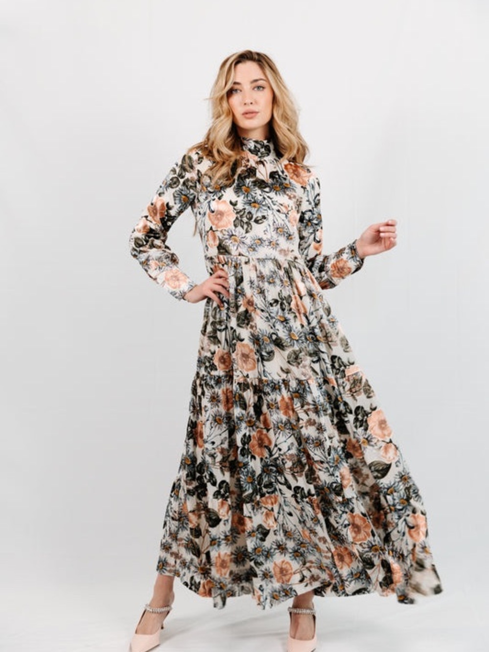 Floral High-Neck Maxi Dress in Beige and Green